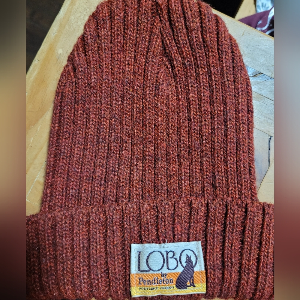 Pendleton Lobo Knit Beanie in Deep Rust